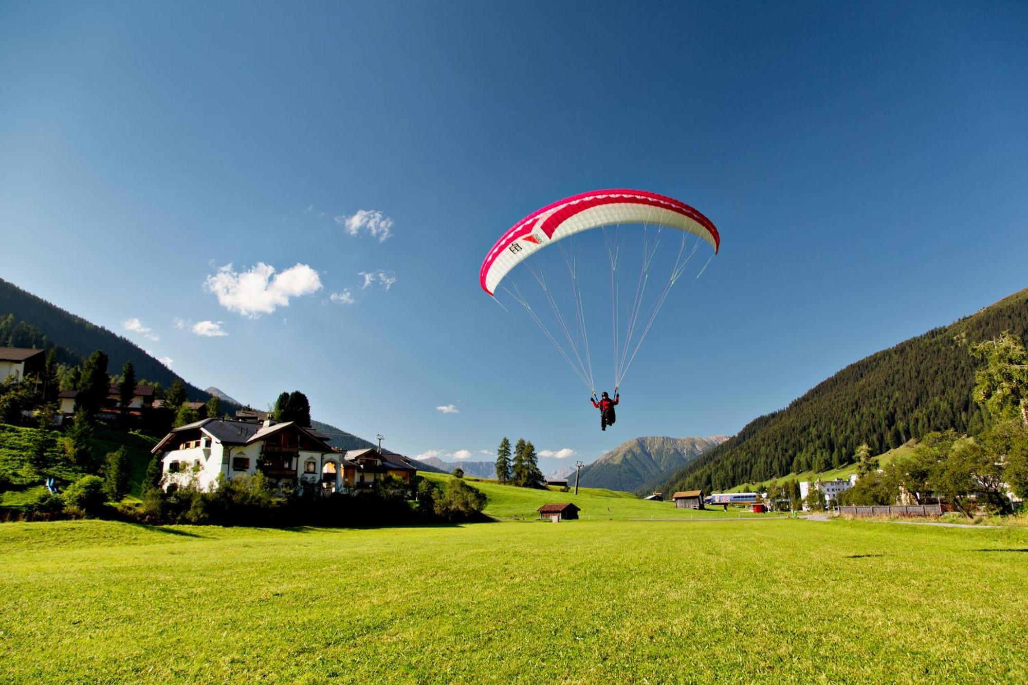 Ameron Davos Swiss Mountain Resort Exterior photo